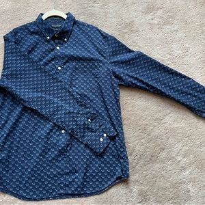 Banana Republic “Bear” dress shirt